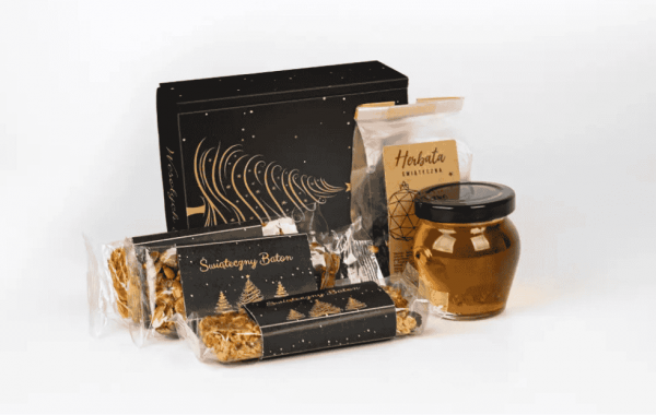 Read more about the article Zestaw prezentowy ze słodyczami – słodki prezent, który wprowadzi w świąteczny nastrój